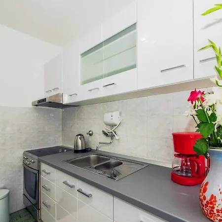 Luxury Center - Two Bedroom With Balcony Апартаменты Сплит
