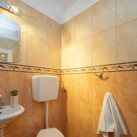 Апартаменты Luxury Center - Two Bedroom With Balcony